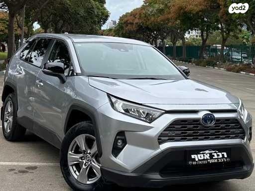 טויוטה RAV4 הייבריד E-xperience הייבריד 5 דל' אוט' 2.5 (178 כ''ס) בנזין 2022 למכירה בנתניה