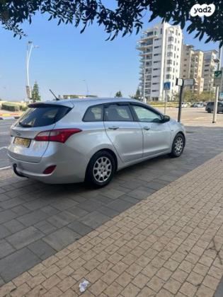 יונדאי i30 Inspire סטיישן אוט' 1.6 (135 כ"ס) בנזין 2013 למכירה בחדרה