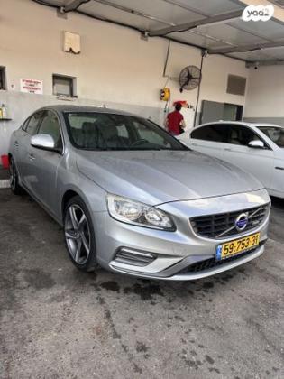 וולוו S60 T5 R-Design אוט' 2.0 (245 כ"ס) בנזין 2015 למכירה ברמת גן