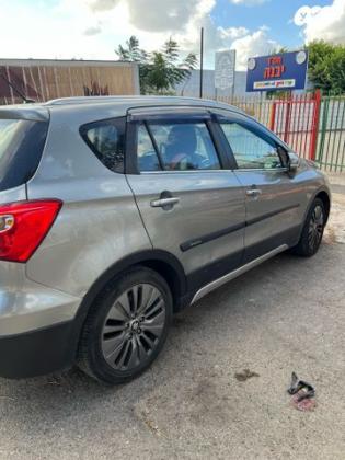 סוזוקי SX4 קרוסאובר GLX אוט' 1.6 (118 כ''ס) בנזין 2016 למכירה בקרית אתא