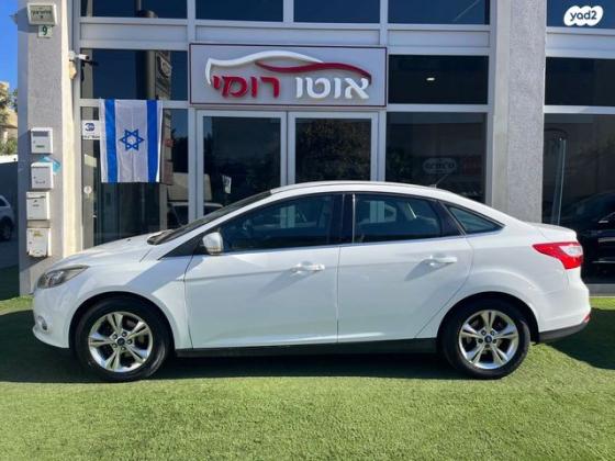 פורד פוקוס Sport סדאן אוט' 1.6 (125 כ"ס) בנזין 2011 למכירה בראשון לציון