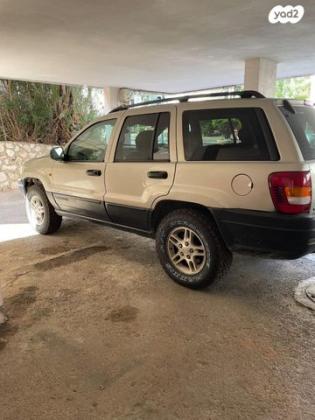 ג'יפ / Jeep גרנד צ'ירוקי (עד 2004) 4X4 Laredo אוט' דיזל 2.7 (163 כ''ס) דיזל 2003 למכירה ברמת גן