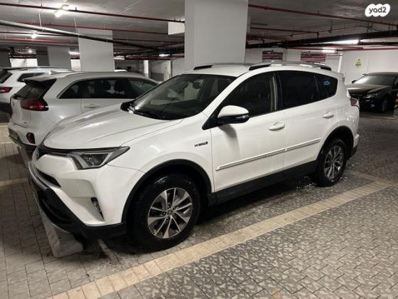 טויוטה RAV4 הייבריד Premium הייבריד אוט' 2.5 (155 כ''ס) בנזין 2017 למכירה ברעננה