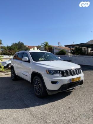 ג'יפ / Jeep גרנד צ'ירוקי 4X4 Laredo אוט' 5 מק' 3.6 (286 כ''ס) בנזין 2019 למכירה במגדל העמק