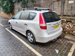 יונדאי i30CW Inspire סטיישן אוט' 1.6 (126 כ''ס) בנזין 2010 למכירה בכפ