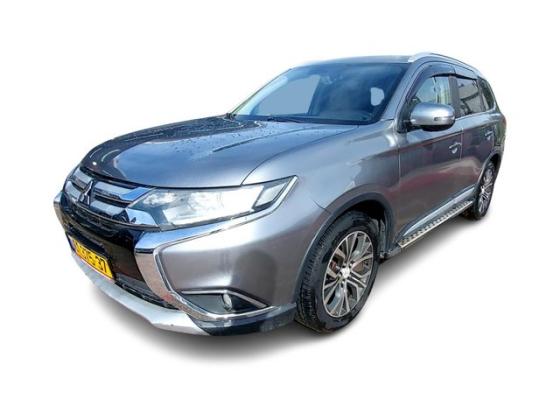 מיצובישי אאוטלנדר Premium אוט' 7 מק' 2.0 (150 כ''ס) בנזין 2016 למכירה ב