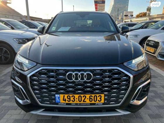 אאודי Q5 4X4 S Line אוט' הייבריד 2.0 (265 כ"ס) היברידי חשמל / בנזין 2023 למכירה בבני ברק