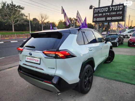 טויוטה RAV4 הייבריד E-motion Sky הייבריד אוט' 2.5 (178 כ''ס) בנזין 2024 למכירה בכפר יונה