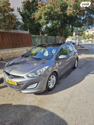 יונדאי i30 Premium אוט' 1.6 (135 כ''ס) בנזין 2013 למכירה בגדרה