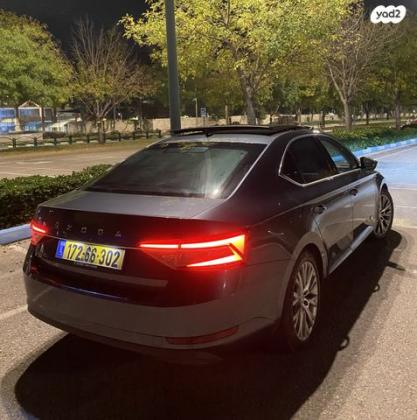 סקודה סופרב (2019 ואילך) Style FL אוט' 2.0 (190 כ''ס) בנזין 2020 למכירה בכפר סבא