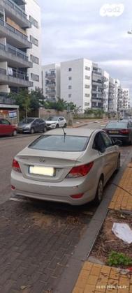 יונדאי i25 Inspire אוט' 1.4 (100 כ''ס) בנזין 2015 למכירה בגדרה