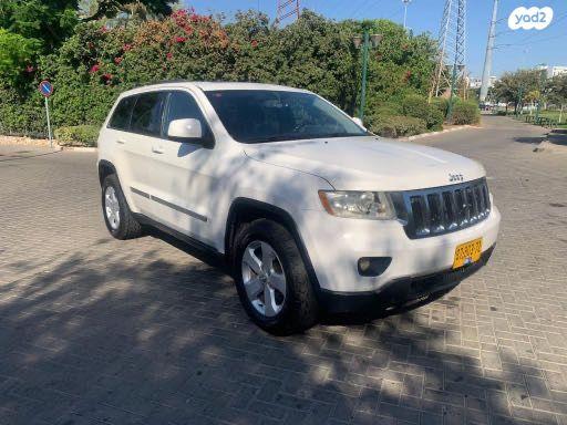 ג'יפ / Jeep גרנד צ'ירוקי 4X4 Laredo אוט' 3.6 (282 כ''ס) בנזין 2011 למכירה ביבנה