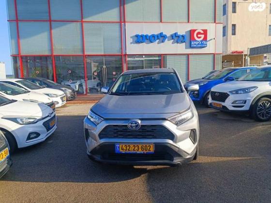 טויוטה RAV4 הייבריד E-volve הייבריד אוט' 2.5 (178 כ''ס) בנזין 2021 למכירה בראשון לציון