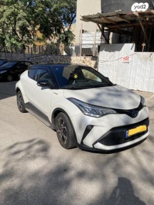 טויוטה C-HR Chic הייבריד אוט' 1.8 (98 כ"ס) בנזין 2020 למכירה בנס ציונה