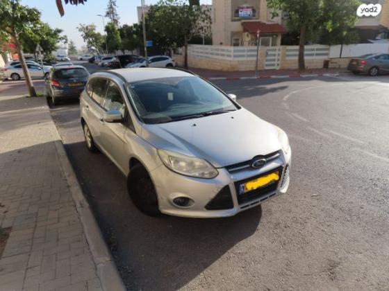 פורד פוקוס Trend סטיישן אוט' 1.6 (125 כ''ס) בנזין 2012 למכירה בירושלים