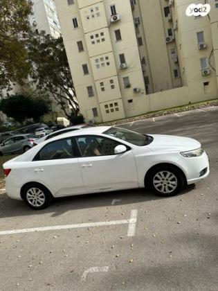 קיה פורטה LX אוט' 1.6 (126 כ"ס) בנזין 2010 למכירה בתל אביב יפו