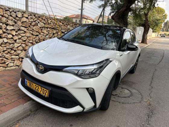 טויוטה C-HR Chic הייבריד אוט' 1.8 (98 כ"ס) בנזין 2020 למכירה ברעננה