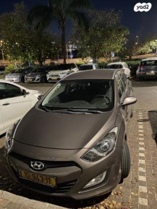 יונדאי i30 Inspire סטיישן אוט' 1.6 (135 כ"ס) בנזין 2013 למכירה בראשון לציון