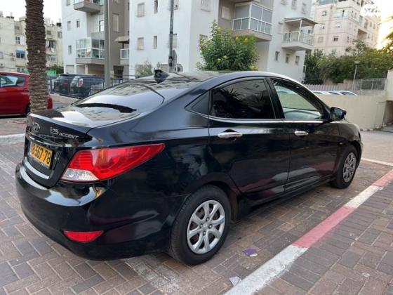 יונדאי i25 Inspire אוט' 1.6 (124 כ"ס) בנזין 2012 למכירה בפתח תקווה