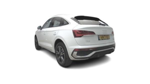 אאודי Q5 4X4 SLN Luxury Premium אוט' 2.0 (265 כ"ס) בנזין 2023 למכירה ב