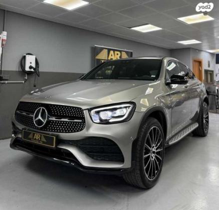 מרצדס GLC 4X4 GLC300E AMG הייבריד אוט' 2.0 (211 כ''ס) ק'-3 היברידי חשמל / בנזין 2022 למכירה בראשון לציון