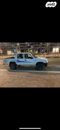 טויוטה היילקס 4X4 4X4 SR דאבל קבינה ידני דיזל 2.5 (102 כ''ס) דיזל 2003 למכירה בחיפה