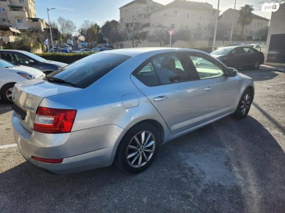 סקודה אוקטביה Style אוט' 1.2 (110 כ"ס) בנזין 2015 למכירה במבשרת ציון