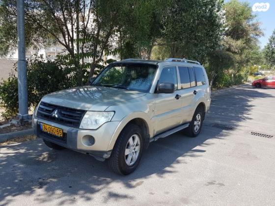 מיצובישי פג'רו ארוך 4X4 Desert אוט' דיזל 7 מק' 3.2 (170 כ''ס) דיזל 2008 למכירה בירושלים