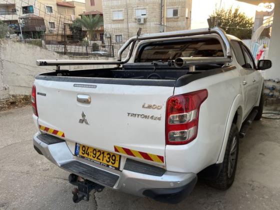 מיצובישי טרייטון / L200 4X4 4X4 Dakar דאבל קבינה אוט' דיזל 2.4 (181 כ''ס) דיזל 2017 למכירה באום אל פחם