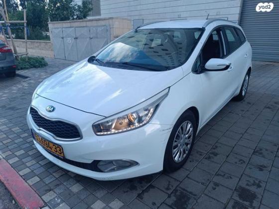 קיה סיד / CEED LX סטיישן אוט' 1.6 (135 כ''ס) בנזין 2015 למכירה בפתח תקווה