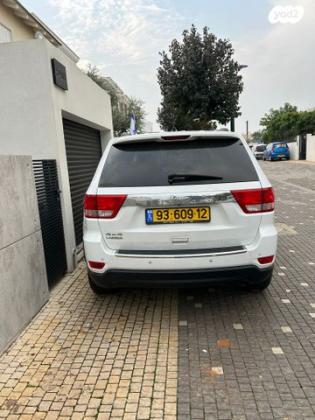 ג'יפ / Jeep גרנד צ'ירוקי 4X4 Laredo אוט' 3.6 (282 כ''ס) בנזין 2013 למכירה בקדימה צורן