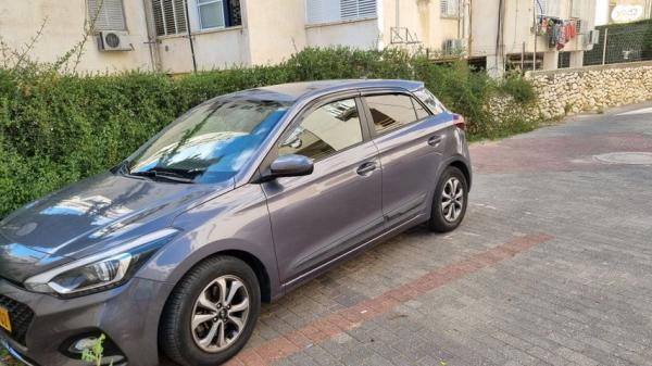 יונדאי i20 Prestige אוט' 1.0 (100 כ''ס) בנזין 2020 למכירה ברחובות