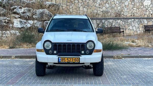 ג'יפ / Jeep ליברטי (עד 2013) 4X4 Limited אוט' 3.7 (204 כ''ס) [2005-2010] בנזין 2006 למכירה בפתח תקווה