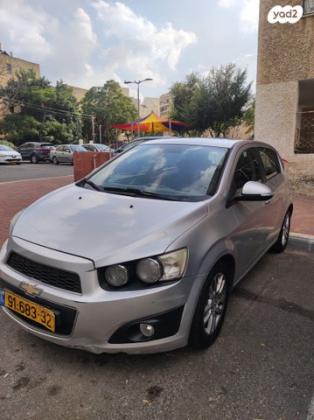 שברולט סוניק LTZ הצ'בק אוט' 1.6 (116 כ"ס) בנזין 2015 למכירה בפתח תקווה