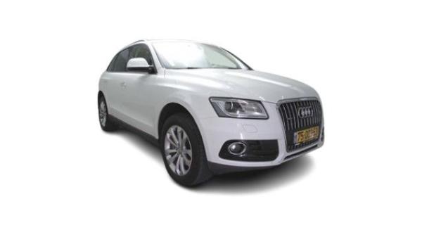 אאודי Q5 4X4 Executive אוט' 2.0 (225 כ''ס) בנזין 2015 למכירה ב