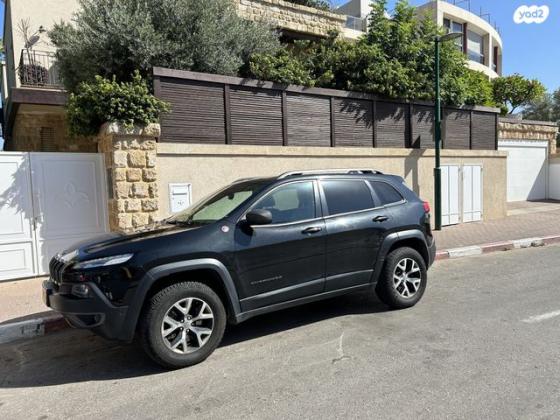 ג'יפ / Jeep צ'ירוקי 4X4 Trailhawk אוט' 3.2 (271 כ''ס) בנזין 2015 למכירה בתל אביב יפו