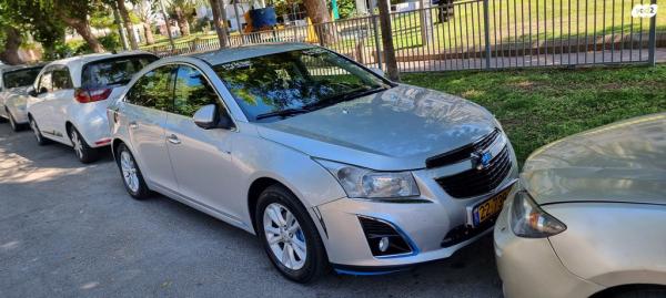 שברולט קרוז LT Platinum Turbo הצ'בק אוט' 1.4 (140 כ"ס) בנזין 2014 למכירה בתל אביב יפו