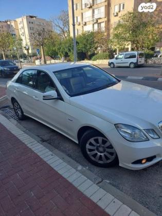 מרצדס E-Class Taxi E200 Taxi Classic אוט' דיזל 2.2 (136 כ"ס) דיזל 2012 למכירה באשקלון