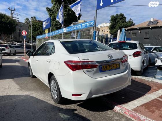 טויוטה קורולה Sun אוט' 1.6 (132 כ"ס) בנזין 2015 למכירה ברחובות