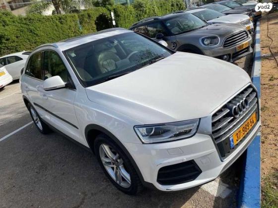 אאודי Q3 4X4 Luxury אוט' 2.0 (180 כ"ס) בנזין 2015 למכירה ברעננה