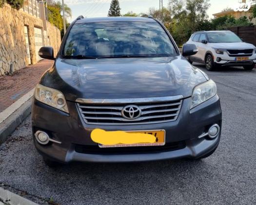 טויוטה RAV4 ארוך 4X4 GLI אוט' 2.0 (158 כ''ס) בנזין 2011 למכירה בכפר סבא