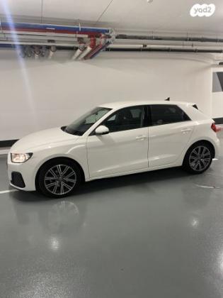 אאודי A1 Sportback Comfort אוט' 1.0 (116 כ''ס) בנזין 2020 למכירה בתל אביב יפו