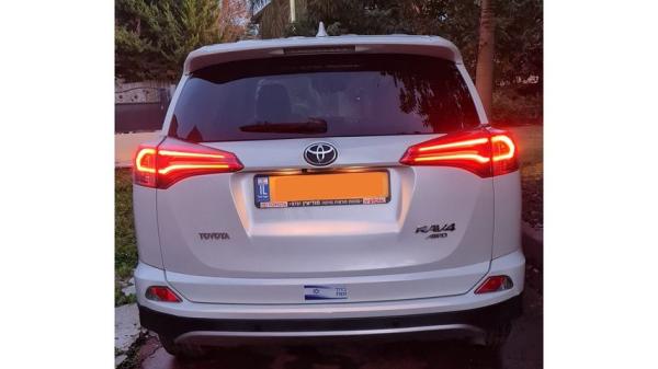 טויוטה RAV4 ארוך 4X4 Premium MC אוט' 2.0 (152 כ''ס) בנזין 2018 למכירה במודיעין מכבים רעות