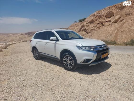 מיצובישי אאוטלנדר Premium אוט' 7 מק' 2.0 (150 כ''ס) בנזין 2015 למכירה בבית שמש