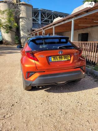 טויוטה C-HR Launch ED הייבריד אוט' 1.8 (98 כ''ס) בנזין 2020 למכירה בחיפה