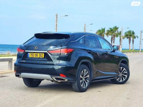 לקסוס RX300 4X4 Luxury אוט' 2.0 (238 כ''ס) בנזין 2021 למכירה בחיפה