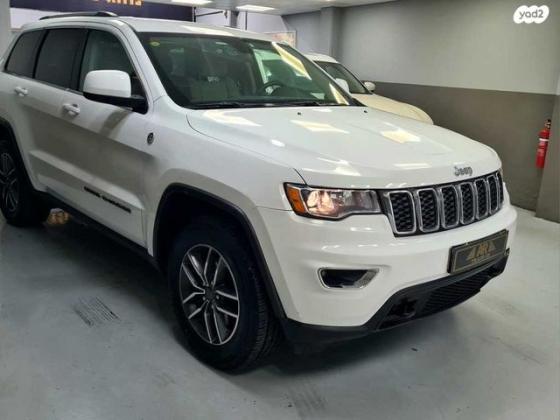 ג'יפ / Jeep גרנד צ'ירוקי 4X4 Laredo אוט' 5 מק' 3.6 (286 כ''ס) בנזין 2019 למכירה בראשון לציון