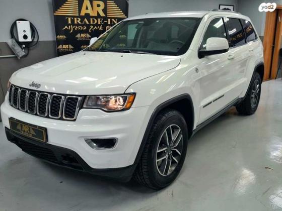 ג'יפ / Jeep גרנד צ'ירוקי 4X4 Laredo אוט' 5 מק' 3.6 (286 כ''ס) בנזין 2019 למכירה בראשון לציון