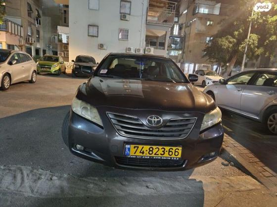 טויוטה קאמרי Executive אוט' 2.4 (167 כ"ס) בנזין 2008 למכירה באשדוד