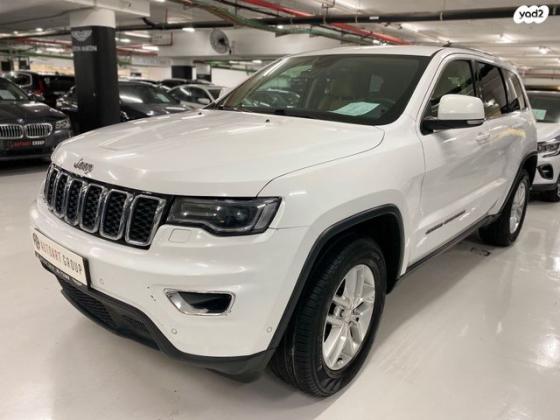 ג'יפ / Jeep גרנד צ'ירוקי 4X4 Laredo אוט' 5 מק' 3.6 (286 כ''ס) בנזין 2017 למכירה בהרצליה